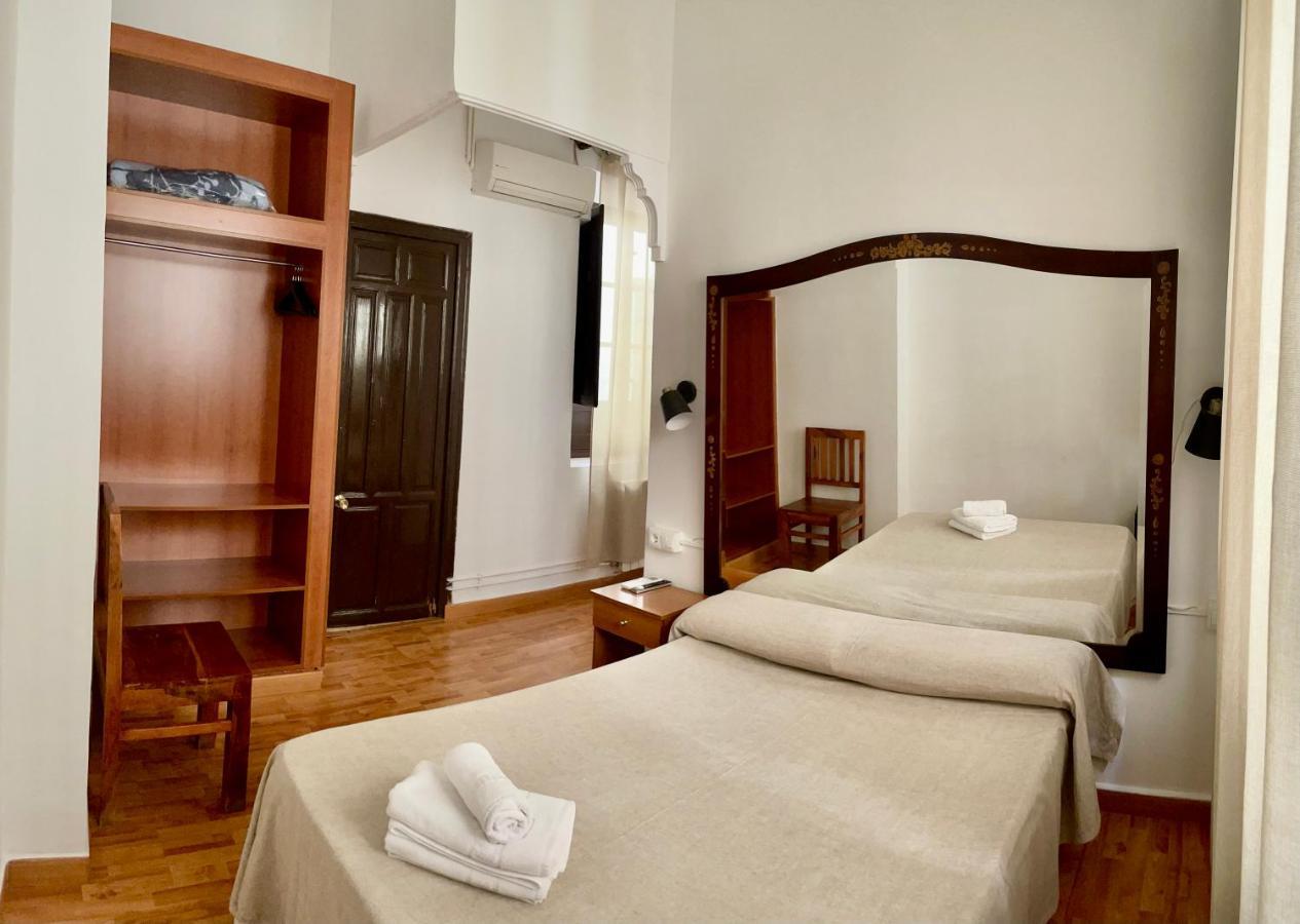 Arteaga Hostal & Banos Arabes Elvira Granada Buitenkant foto