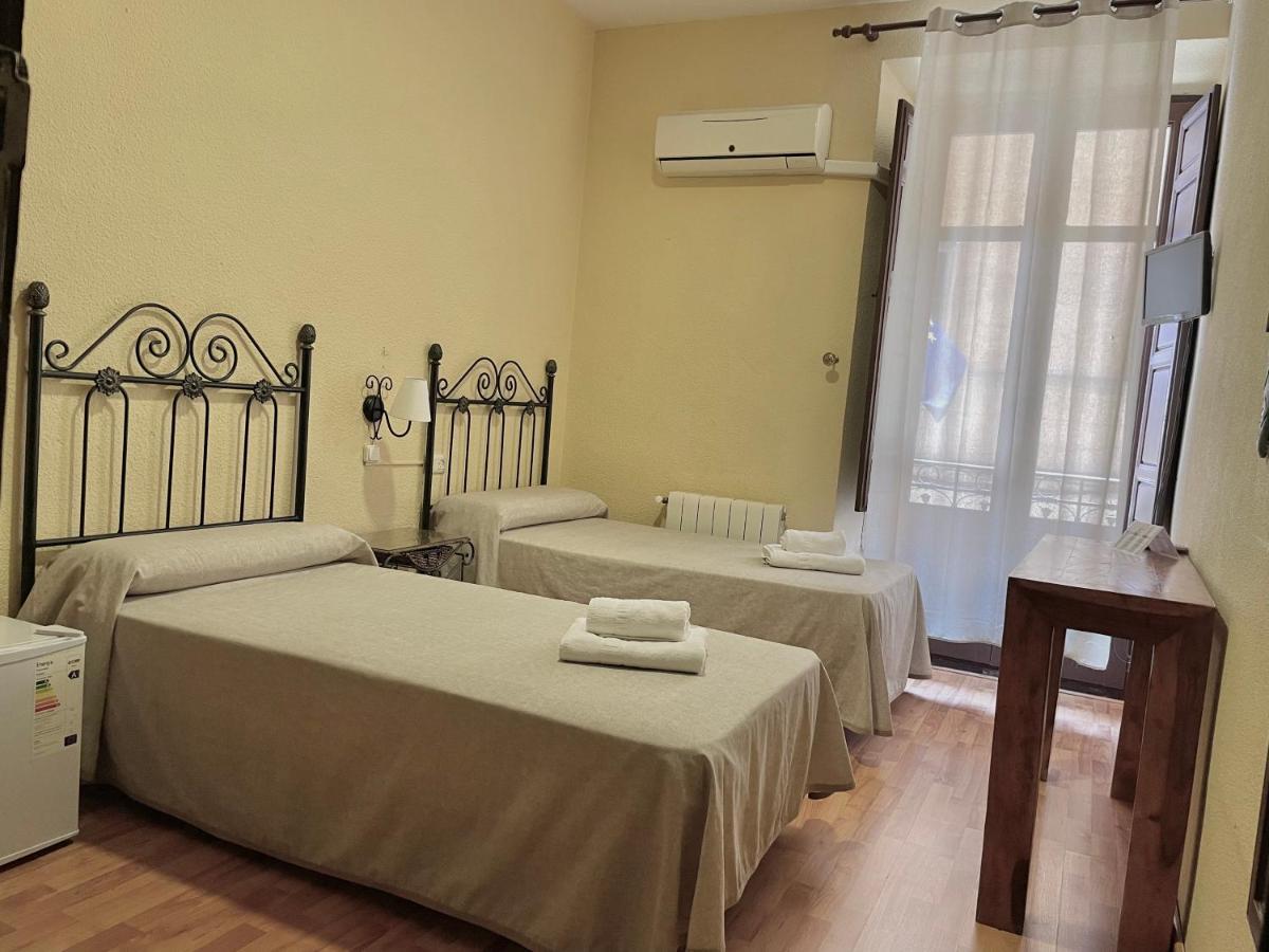 Arteaga Hostal & Banos Arabes Elvira Granada Buitenkant foto