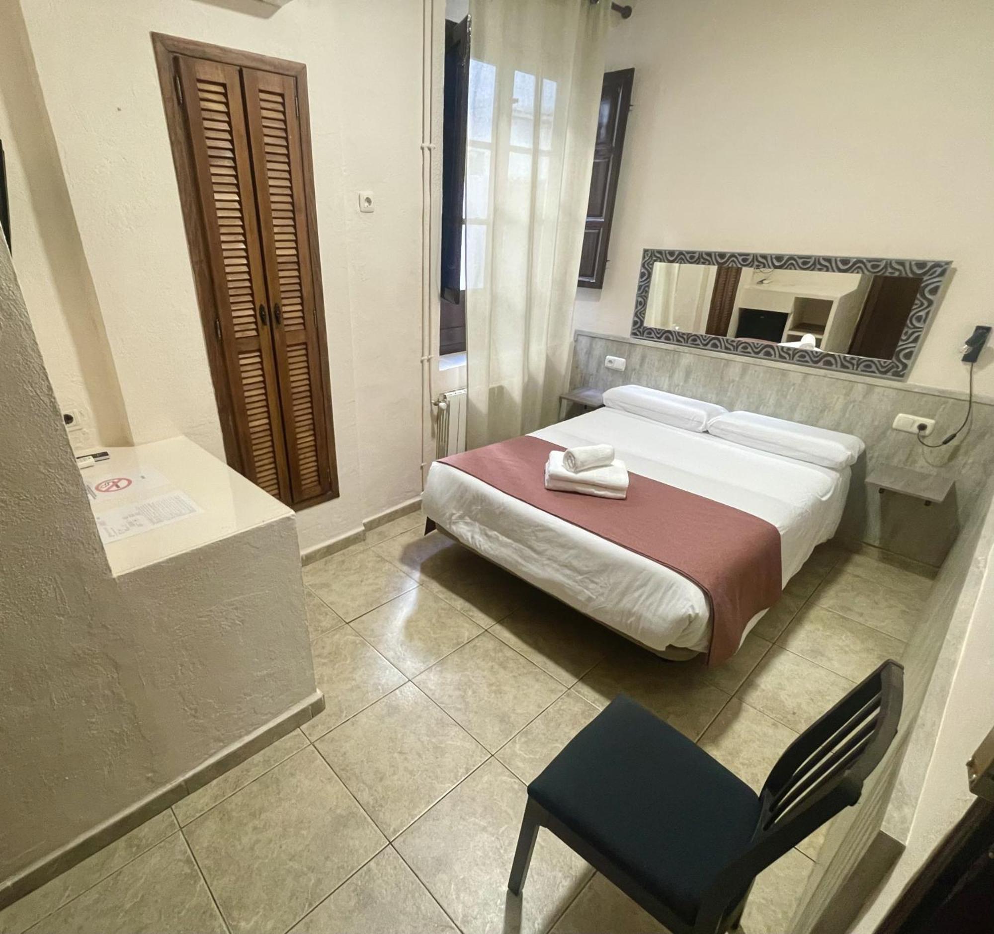 Arteaga Hostal & Banos Arabes Elvira Granada Buitenkant foto