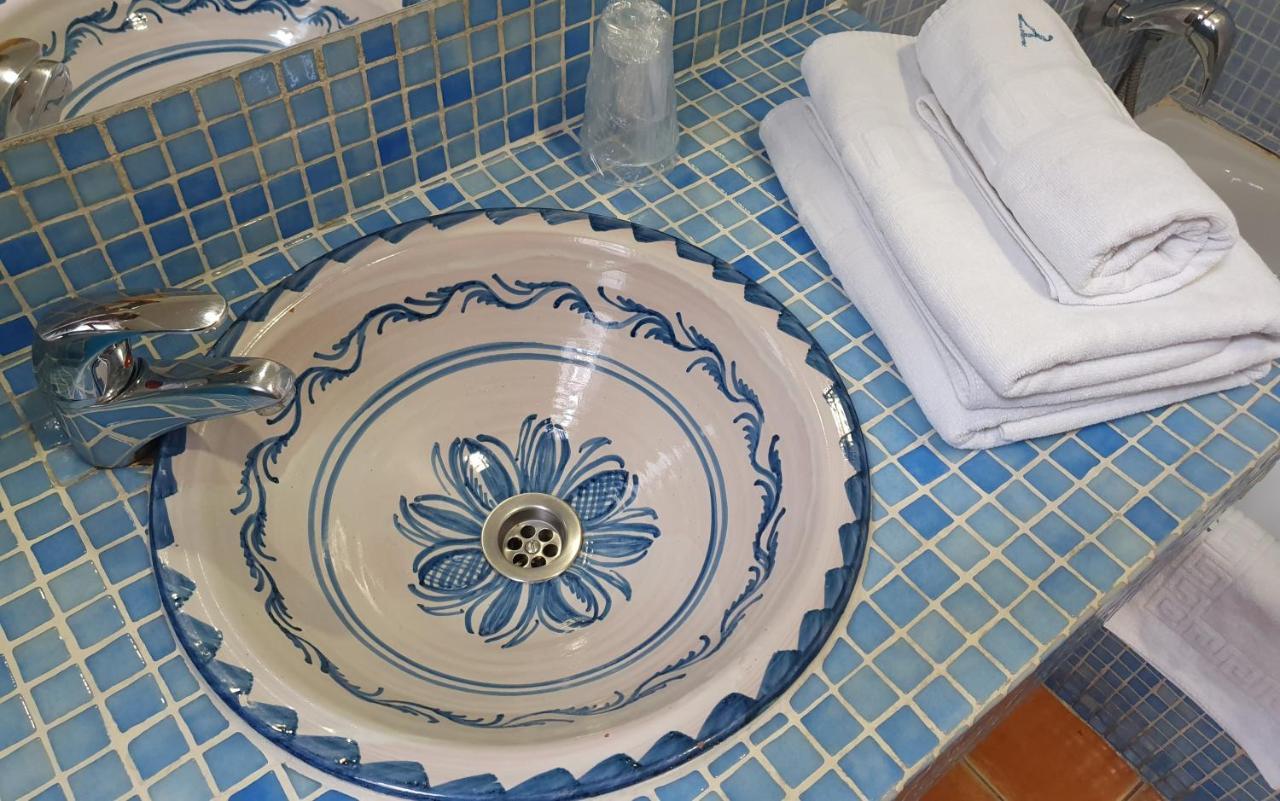 Arteaga Hostal & Banos Arabes Elvira Granada Buitenkant foto