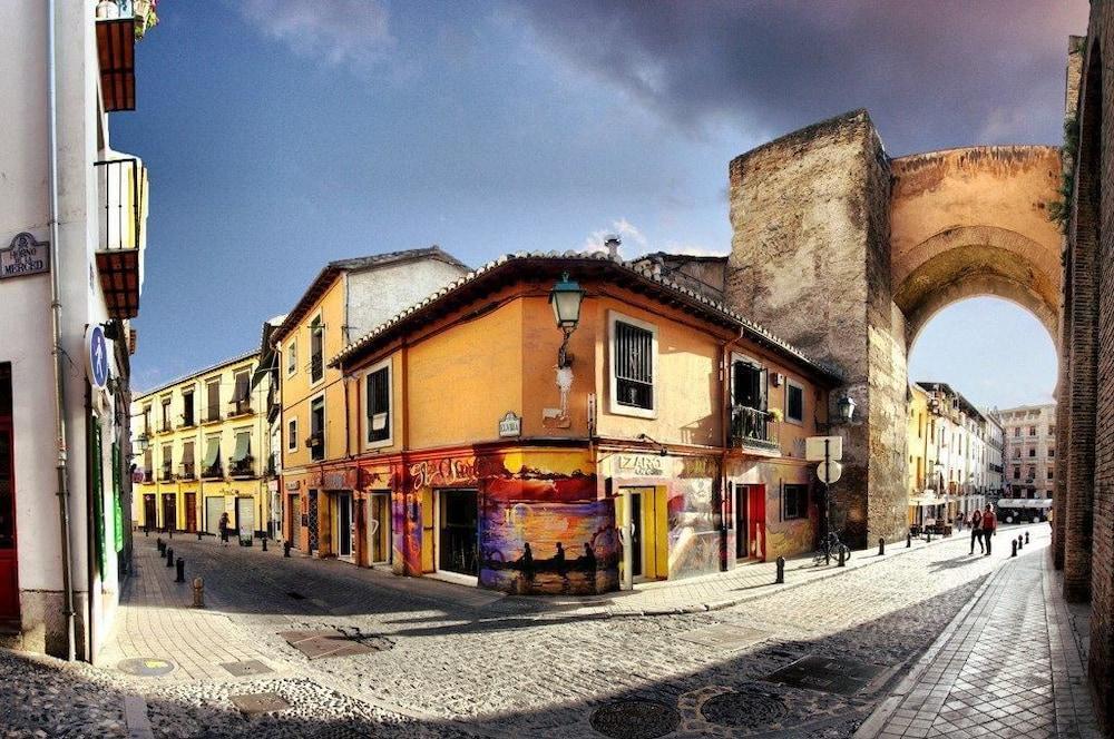 Arteaga Hostal & Banos Arabes Elvira Granada Buitenkant foto